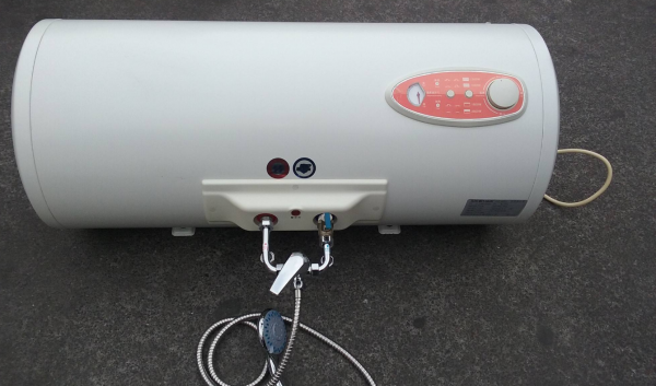 燃气热水器漏水怎么修，燃气热水器漏水维修方法