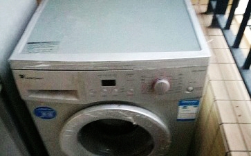 tcl洗衣机停电后排水故障